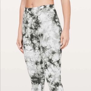 Lululemon Shibori Limited Edition 21” Crop Legging